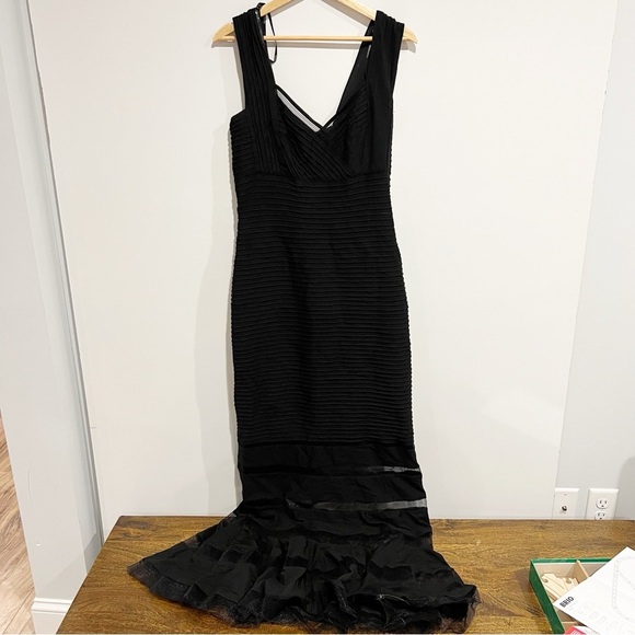 Tadashi Shoji Annika Black Long Gown Dress 6L2021L - Picture 7 of 16